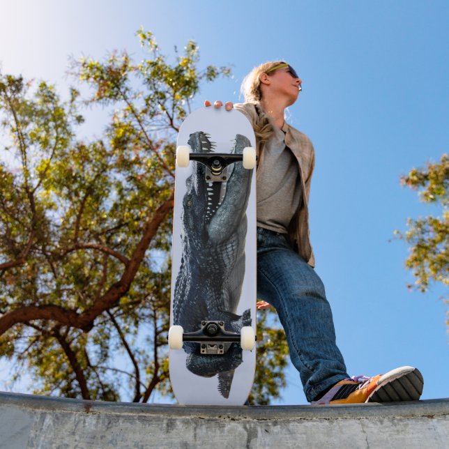 Black Alligator Crocodile Skateboard (Outdoor 1)