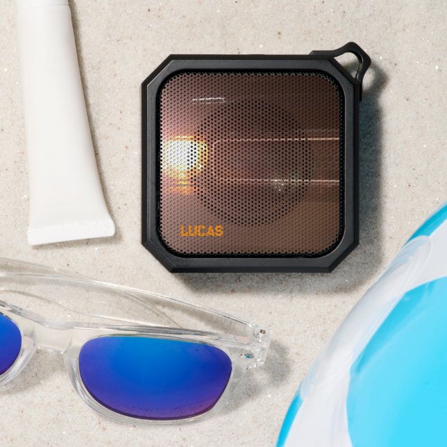 Black American Muscle Headlight Car Bluetooth Speaker (Insitu(Beach))