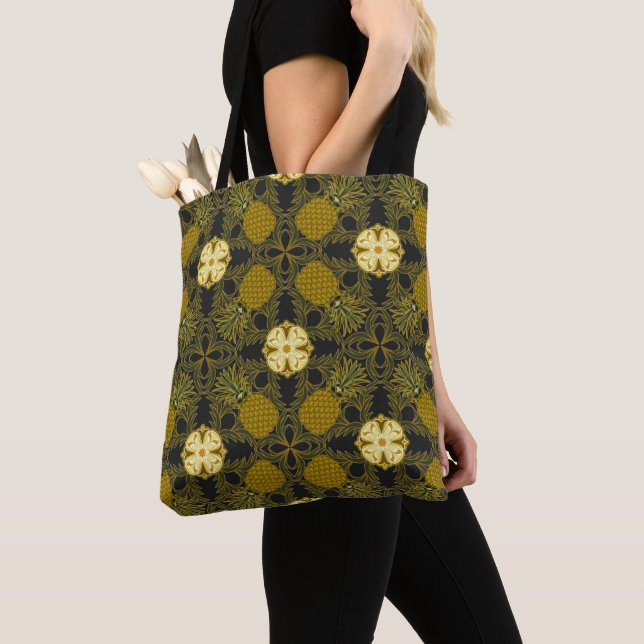 Black and Gold Pineapple Tote (Close Up)