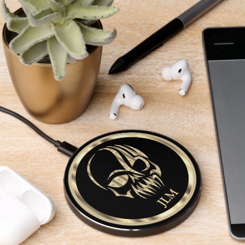 Black and Gold Skull  Wireless Charger