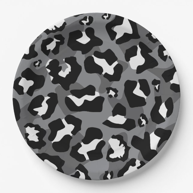 Black and gray leopard animal print paper plates (Front)