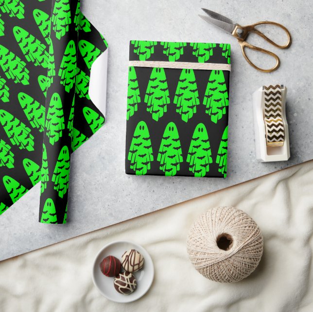 Black and Green Ghost Wrapping Paper (Crafts)