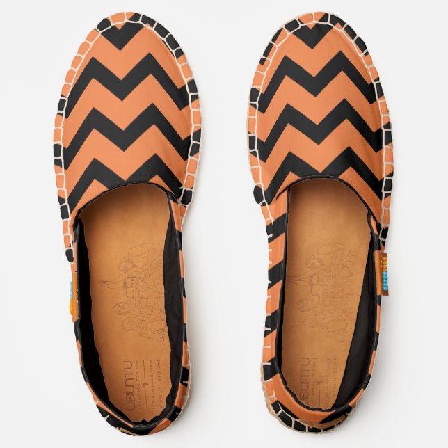 Black and orange chevron retro pattern Halloween Espadrilles (Front)