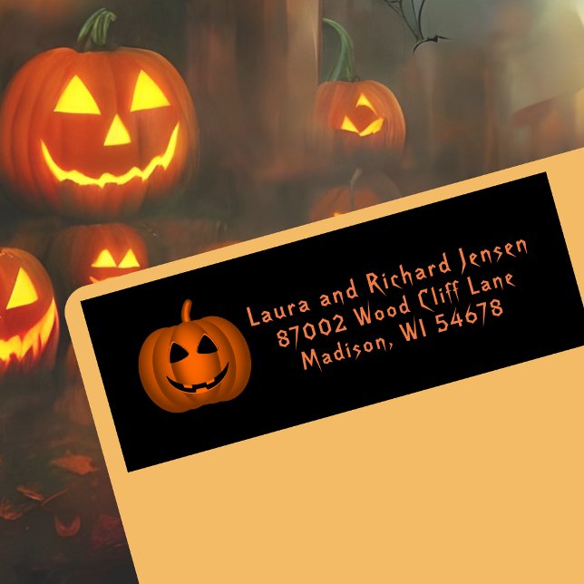 Black and Orange Smiling Halloween Pumpkin Label (Creator Uploaded)
