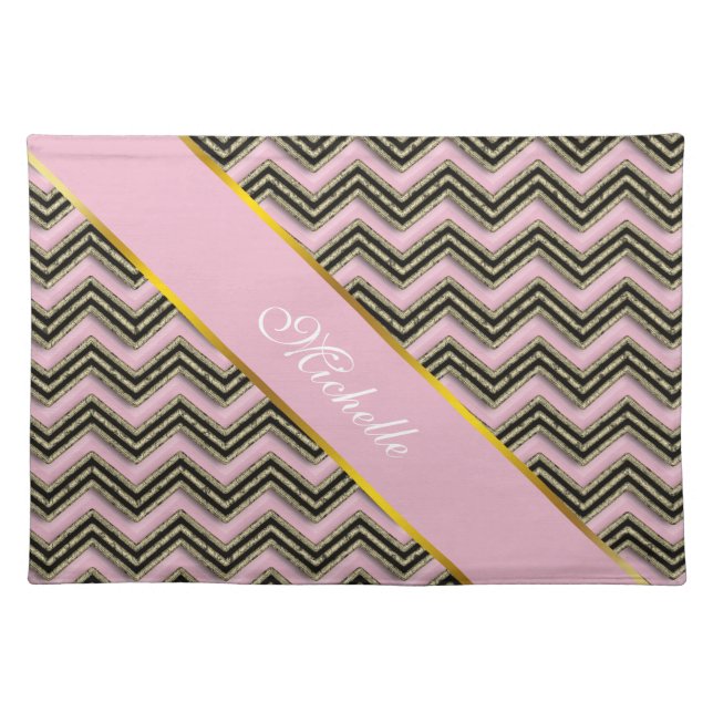 Black and Pink Zigzag Pattern Cloth Placemat (Front)