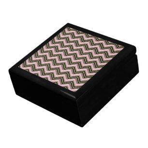 Black and Pink Zigzag Pattern Gift Box