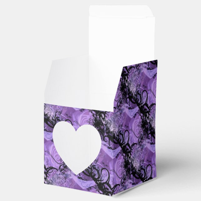 Black and Purple Tiled Pattern Heart Favor Box (Opened)