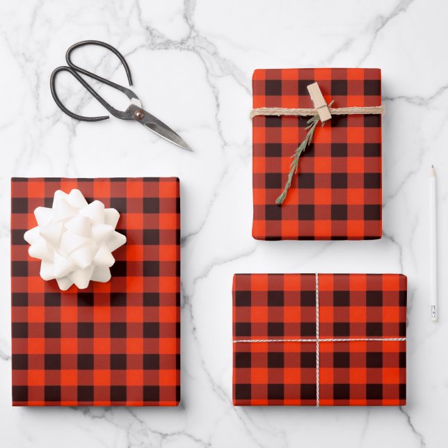 Black and Red Buffalo Plaid Gift Wrapping Paper Sheets (Front)