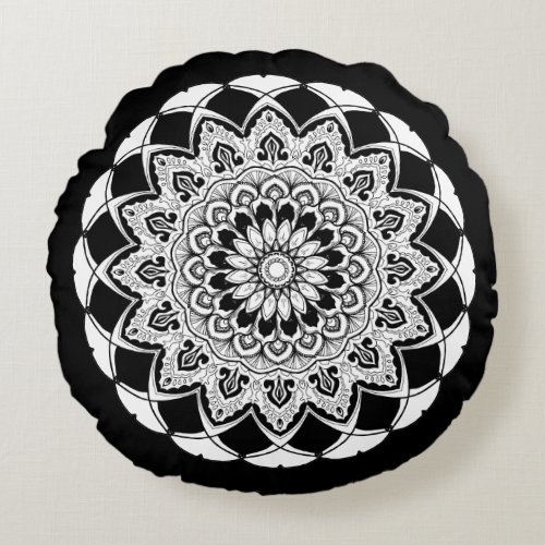 Black and White Adult Coloring Mandala Round Pillow