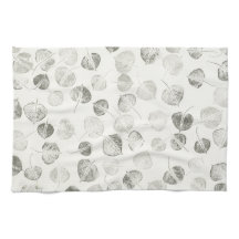 Black and White Aspen Leaves Pattern © Sandy Long