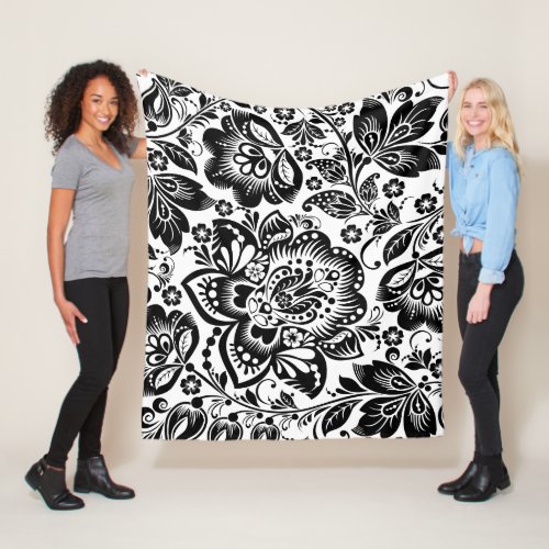 Black and white Baroque damask pattern Fleece Blanket