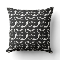 black and white bats halloween pattern outdoor pillow