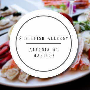 Black and White Bilingual Allergy to Shellfish Classic Round Sticker