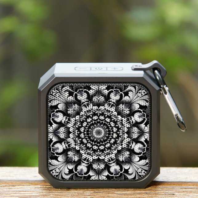 Black and White Bliss Bluetooth Speaker (Insitu(Outdoor))