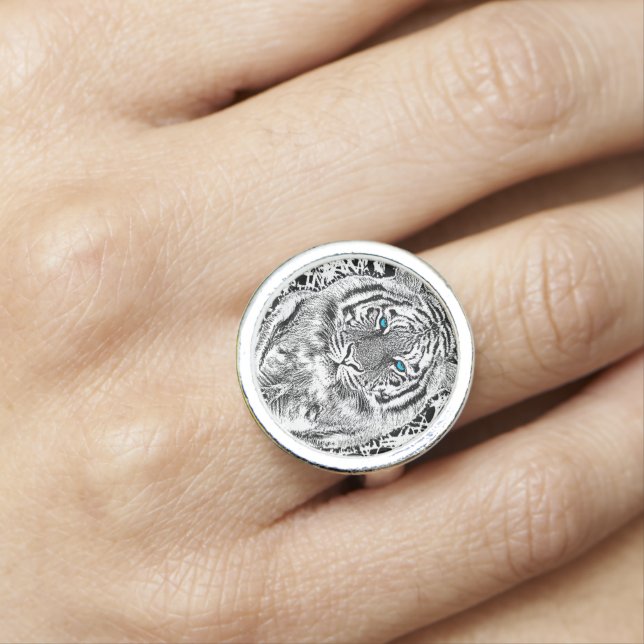 Black And White Blue Eyes Tiger Graphic Ring (In Situ)