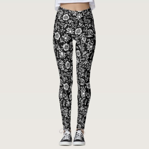 Black and White Botanical Background Leggings