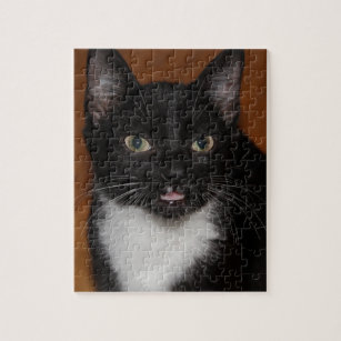 BLACK AND WHITE CAT JIGSAW PUZZLE