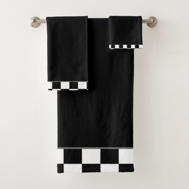 Black And White Check Bath Towel Set (Insitu)