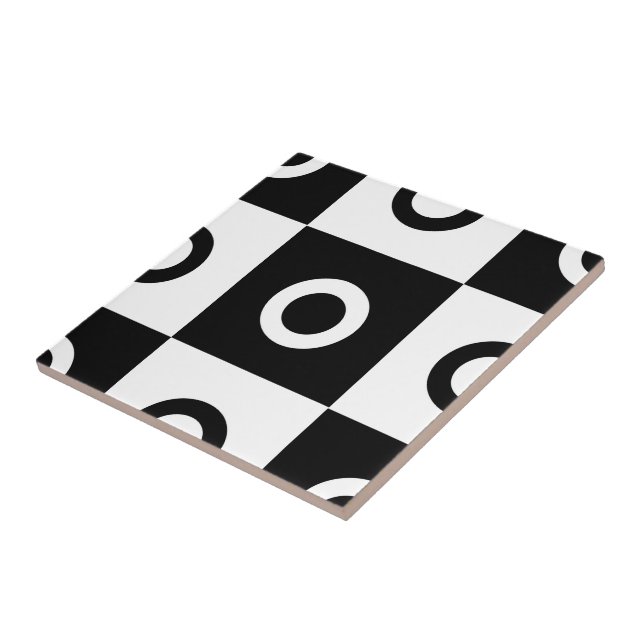 Black and white checker pattern tile (Side)