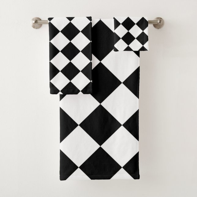 Black And White Checkerboard Checkered Flag Design Bath Towel Set (Insitu)