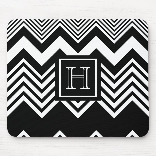 Black and White Chevron Mouse Pad (Front)