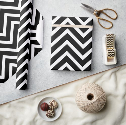 Black And White Chevron Pattern Wrapping Paper