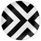 Black and White Chevrons Dinner Plate (Front)