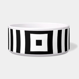 Black and White Concentric Circles Pattern Bowl
