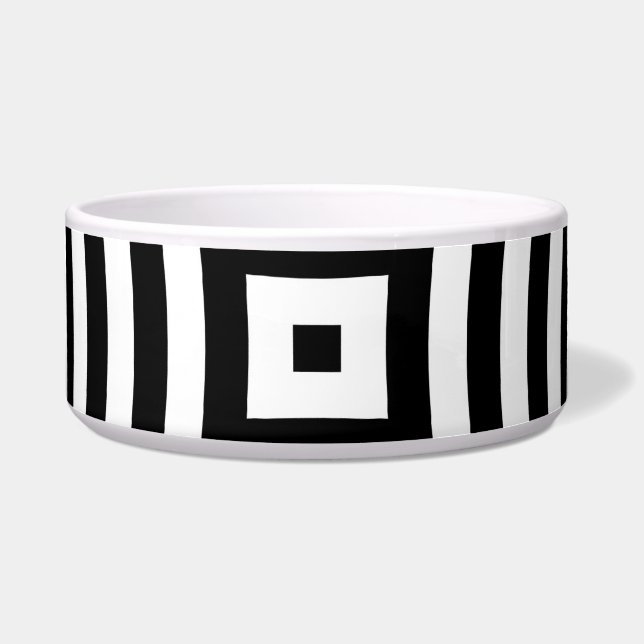 Black and White Concentric Circles Pattern Bowl (Front)