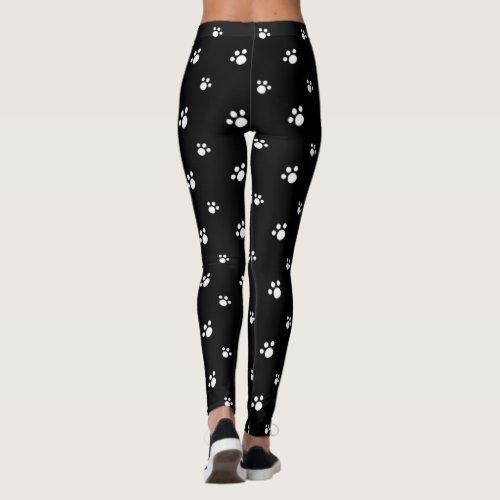 Black And White Cute Puppy Dog Paw Print Pattern Leggings