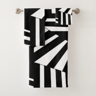 Black and White Diagonal Stripes Pattern