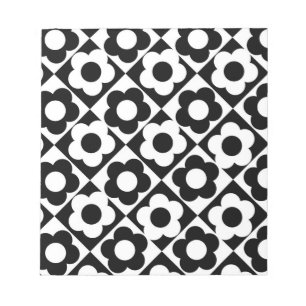 Black and White Diamond Check Flower Pattern Notepad