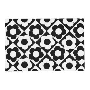Black and White Diamond Check Flower Pattern Placemat