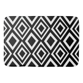 Black and White Diamond Geometric Pattern