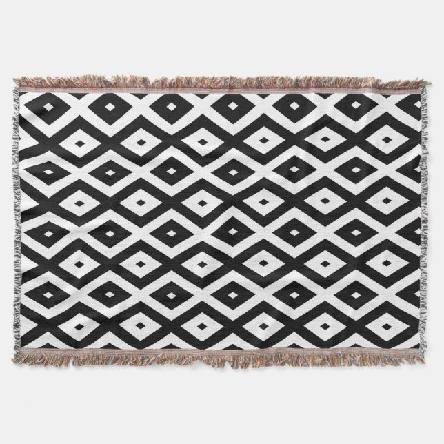 Black and white diamond pattern throw blanket (Front)