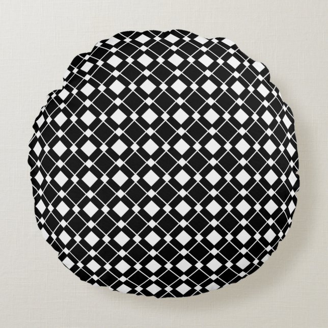 Black and White Diamonds - Lozenge Pattern Round Pillow (Front)