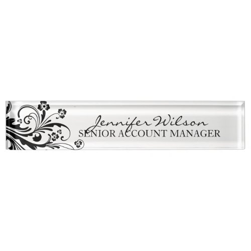 Black and White Floral Chic Nameplate