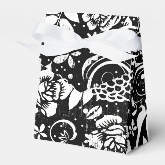 Damask favor boxes