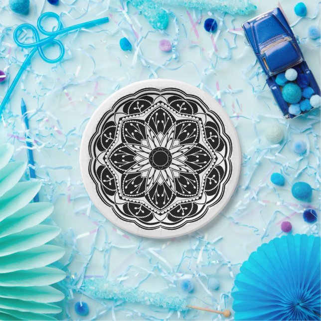Black and white floral mandala round paper plates (Party)