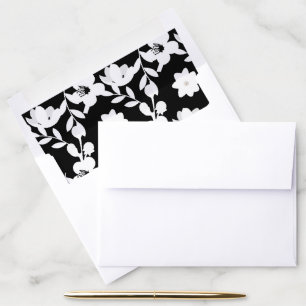 Black And White Flowers Envelope Liner