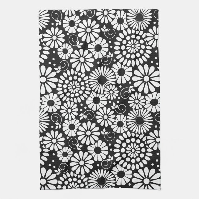 Black and White Folk Flowers Chic Retro Pattern Towel (Vertical)