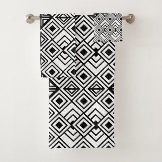 Black and White Geometric Diamond Pattern    