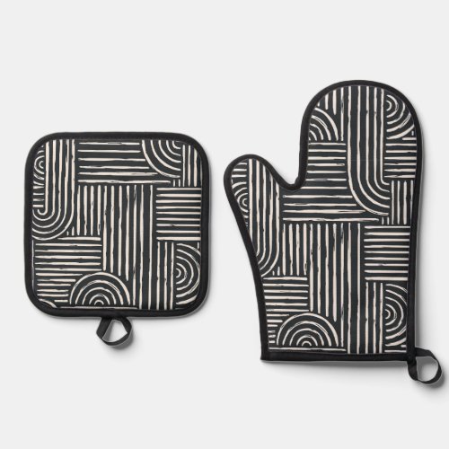 Black and White Geometric Lines and Curves Modern Oven Mitt  Pot Holder Set