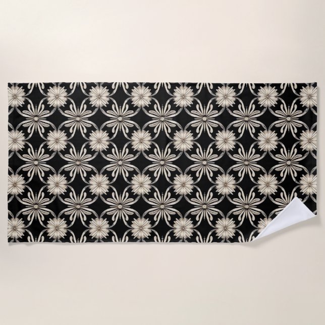 Black and White Geometric Pattern Beach Vibes 🖤⚪✨ Towel (Front)