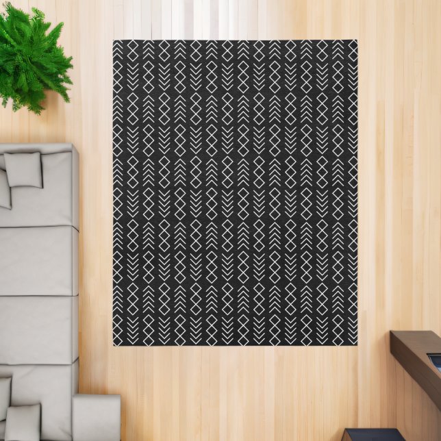 Black and White Geometric Pattern Rug (Insitu (Indoor 2))
