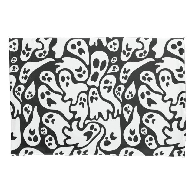 Black And White Ghost Pattern Pillow Case (Front)
