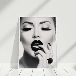 Black and White Glamorous Woman Fashion Wall Art 