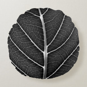Black and White Glowing Leaf Close-Up Round Pillow