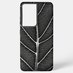 Black and white glowing leaf close-up samsung galaxy s21+ case