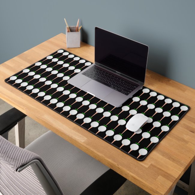 Black and White Golf Lovers Pattern Desk Mat